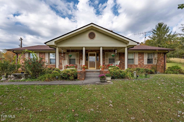 1st photo of 348 Clinch Valley Road