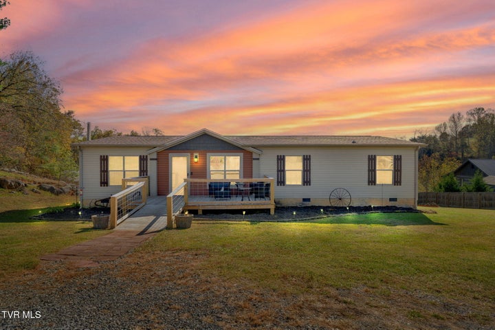 1st photo of 3176 Highway 421 