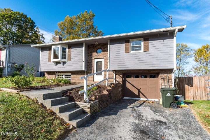 1st photo of 145 Village Lane