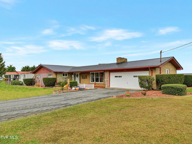 1st photo of 586 Telford New Victory Road