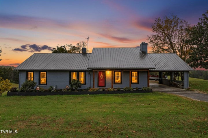 1st photo of 643 Hart Road