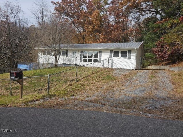 1st photo of 175 Indian Springs Drive
