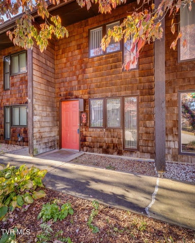 1st photo of 115 Beechnut Street