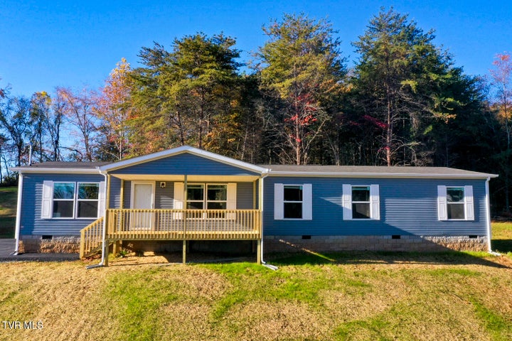 1st photo of 350 Bungalow Drive