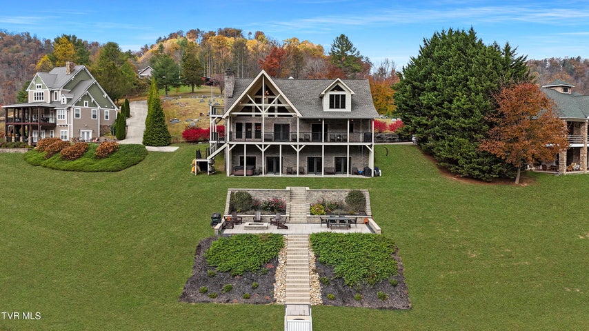 1st photo of 285 Cable Hollow Road