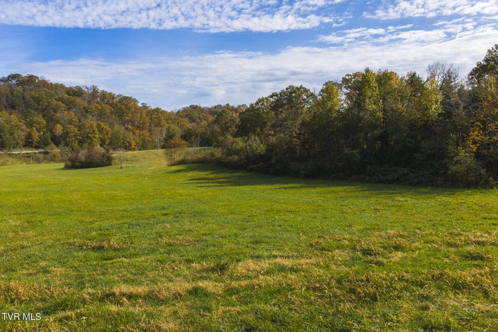 1st photo of 1619 Lynn Flanary Road