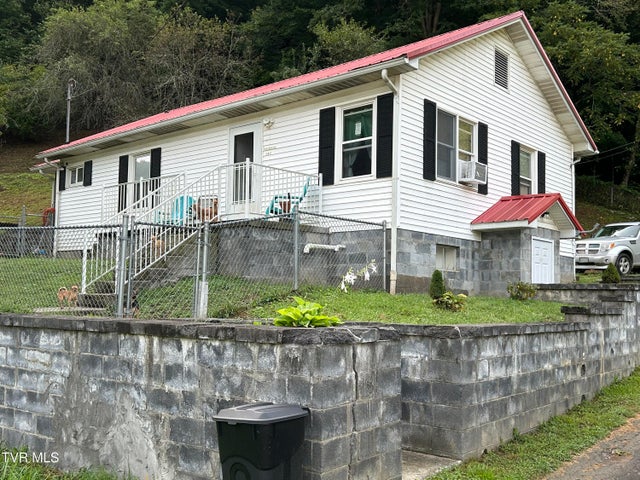 1st photo of 147 Gilmore Street