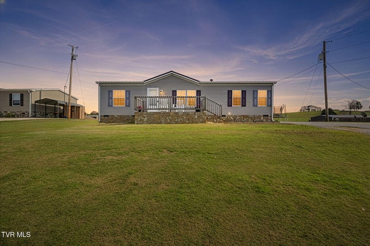 1st photo of 175 Forest Road