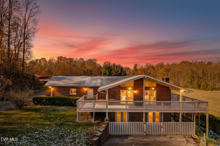 1st photo of 2638 Highway 81 South 