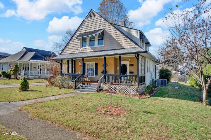 1st photo of 639 Ohio Avenue