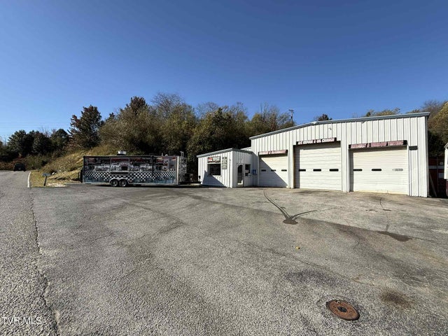 1st photo of 605 Trent Street