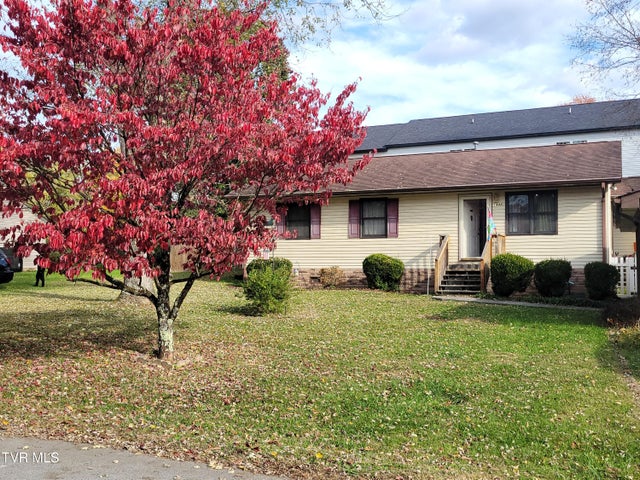 1st photo of 1448 Piedmont Street