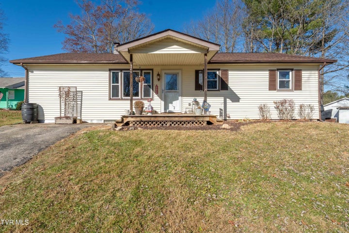 1st photo of 626 Hospital Hill Road