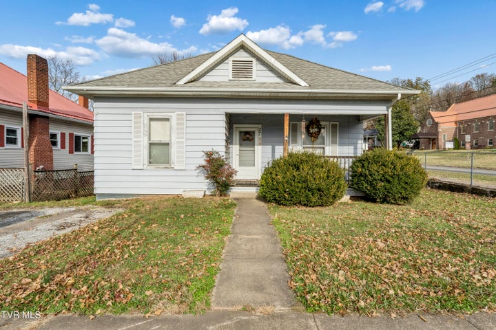 1st photo of 241 2nd Street