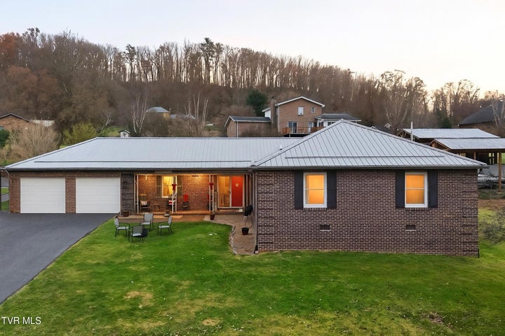 1st photo of 270 Bogey Drive