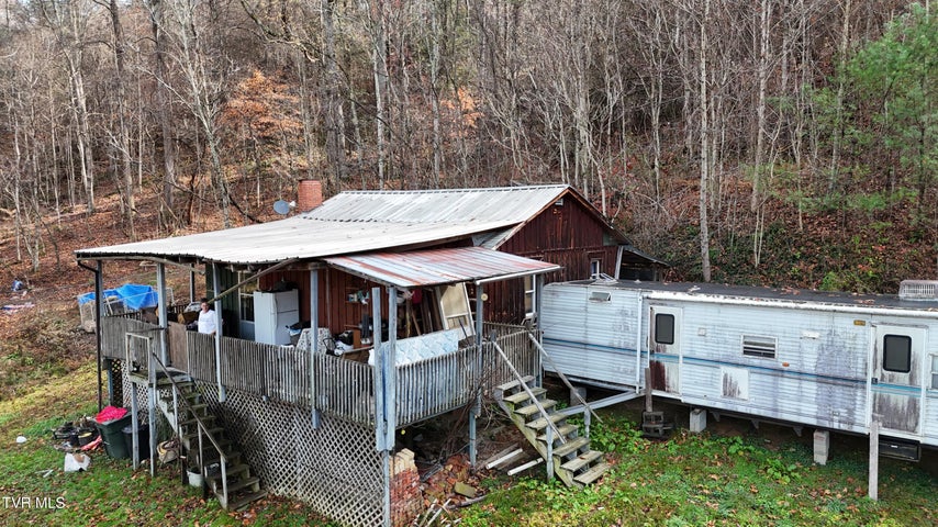 1st photo of 1704 Main Avenue