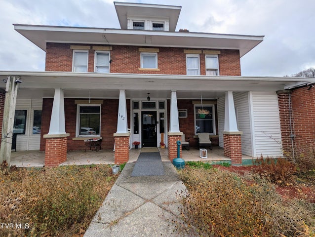 1st photo of 142 Main Street