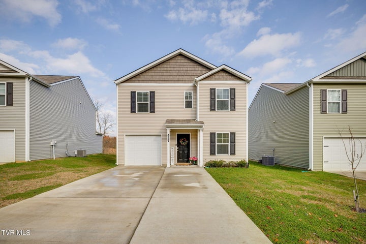 1st photo of 535 Cox Hollow Road