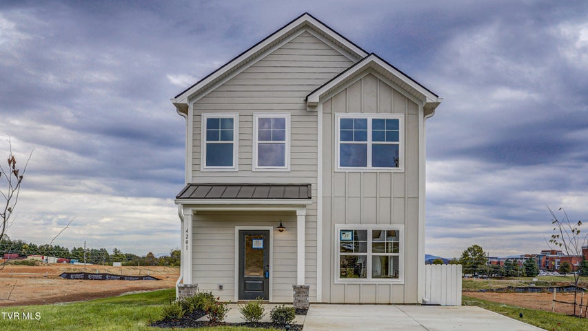 1st photo of 4201 Gambrel Oaks Street