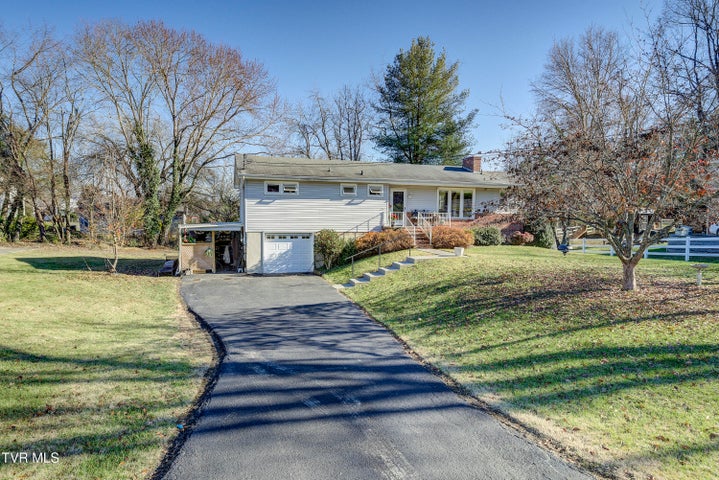 1st photo of 1309 Indian Hills Drive