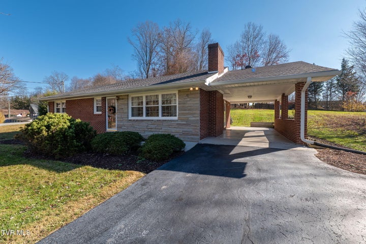 1st photo of 19168 Mercedes Drive