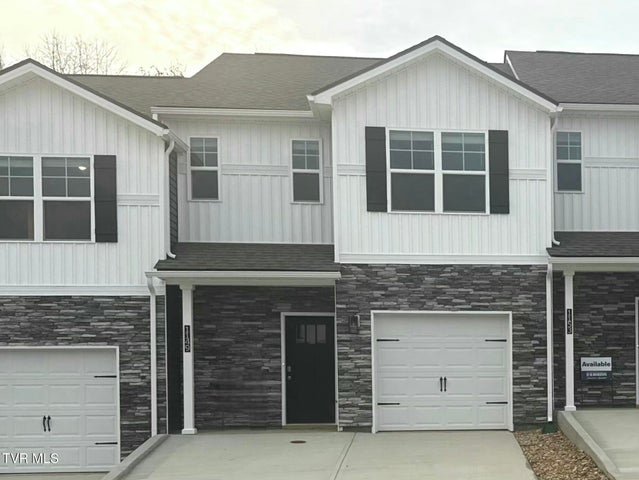 1st photo of 1145 Wenna Way 