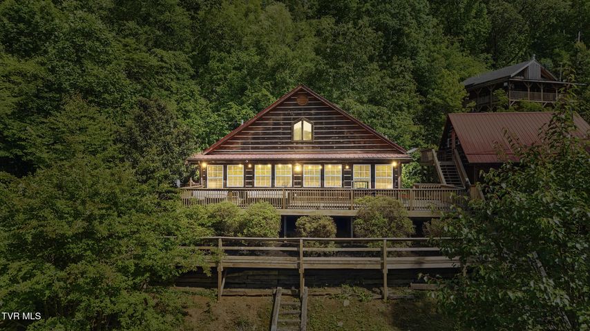 1st photo of 2210 Norris Road