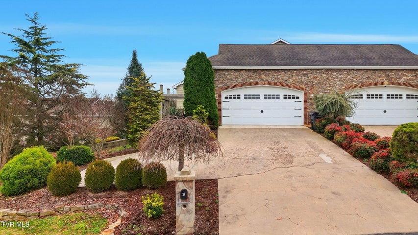 1st photo of 34 Whitehall 