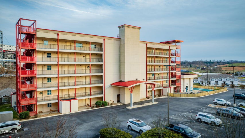 1st photo of 120 Raceday Center Drive