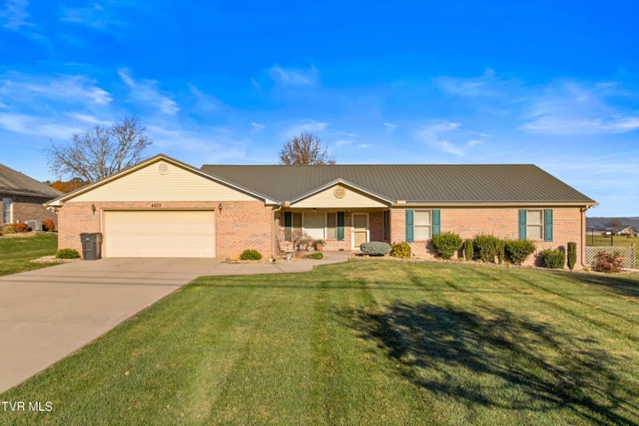 1st photo of 4875 Stapleton Road