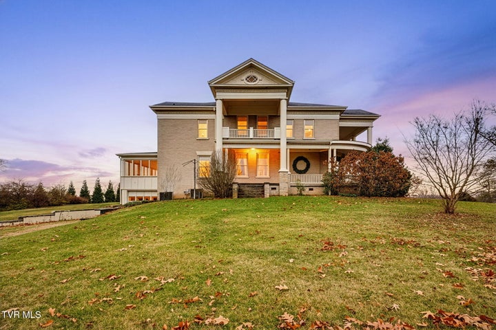 1st photo of 322 Spruce Street