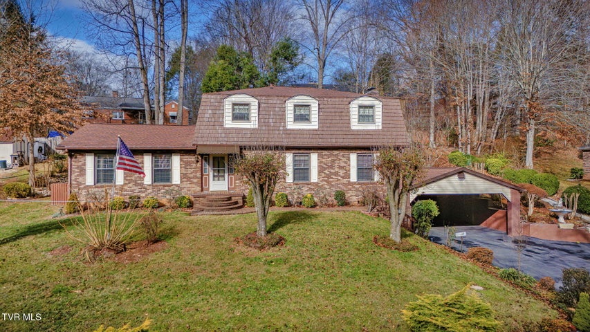 1st photo of 557 Valley Avenue