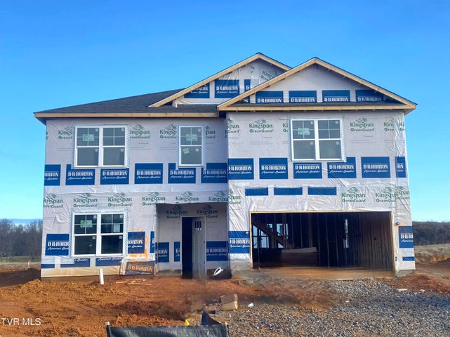 1st photo of 249 Artist Avenue 