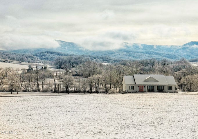 1st photo of 182 St Johns Way