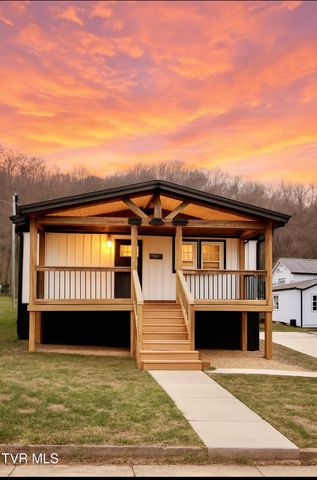 1st photo of 1836 Anderson Street