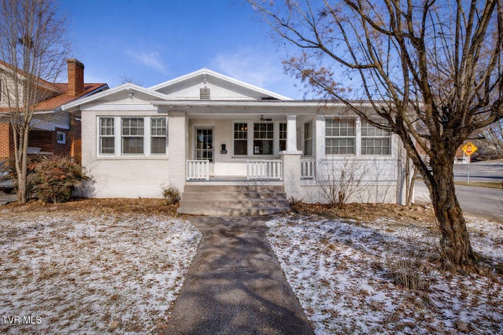 1st photo of 631 Taylor Street