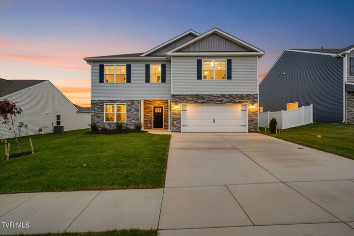 1st photo of 332 Cookie Loop