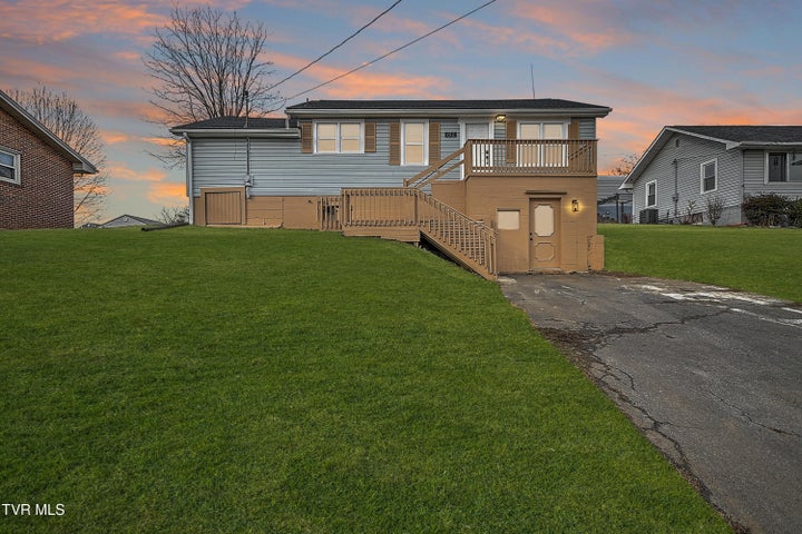 1st photo of 612 Union Hill Street