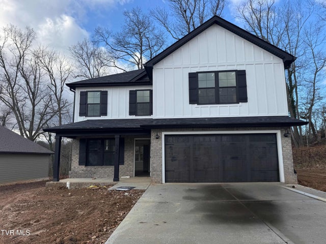 1st photo of 325 Ty'S Place