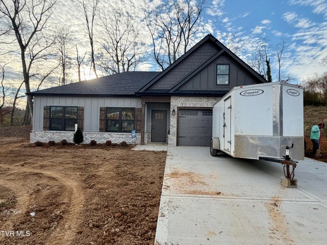 1st photo of 321 Ty'S Place