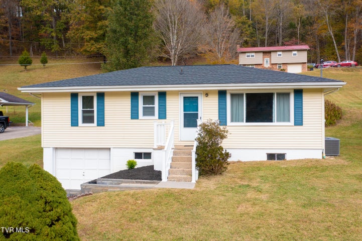 1st photo of 386 Timbertree Branch Road