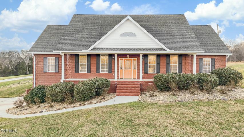 1st photo of 3017 Hardy Road