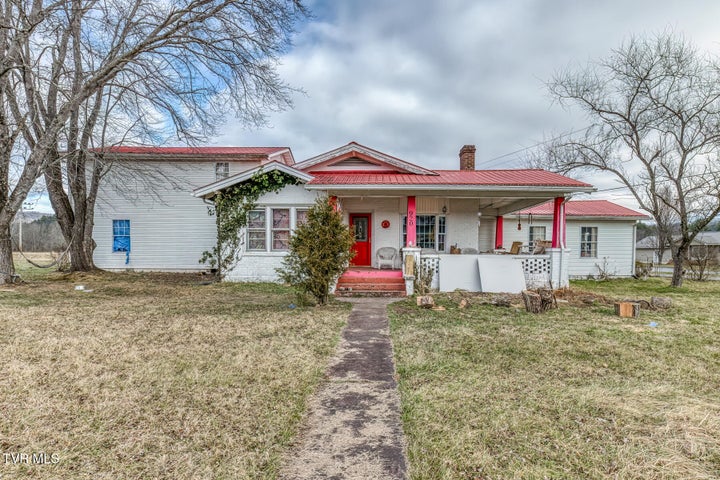 1st photo of 920 Highway 421 