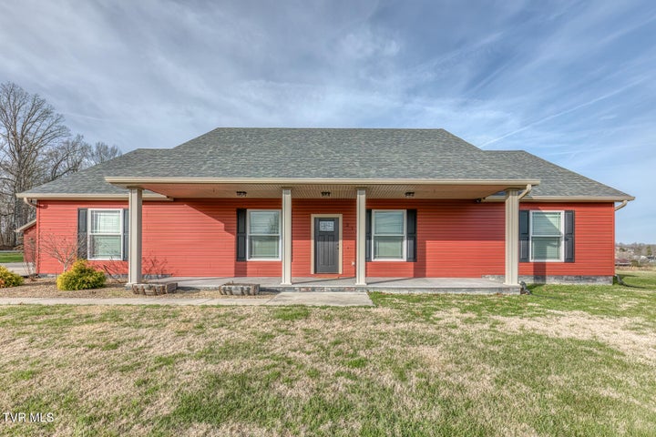 1st photo of 210 Raders Sidetrack Road