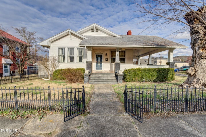 1st photo of 245 Opekiska Street