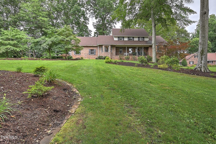 1st photo of 1239 Olde Oaks Drive