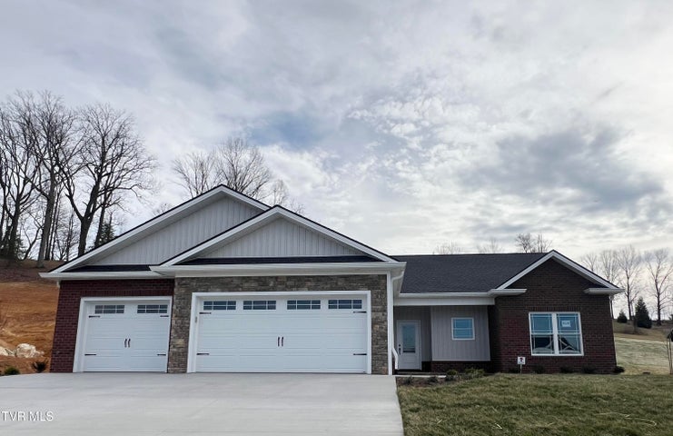 1st photo of 518 Middays Rest