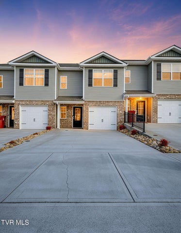 1st photo of 30 Moon Rock Court