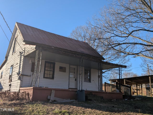 1st photo of 580 Cartwheel Road