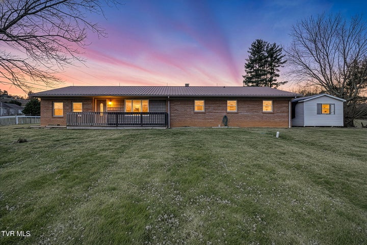 1st photo of 2040 Warrensburg Road